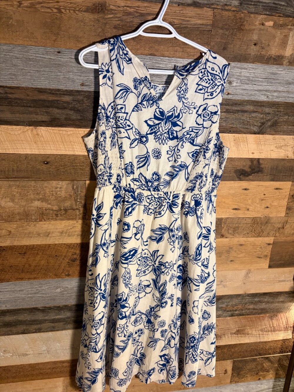 LINEN FLORAL DRESS - Picture 2 of 10